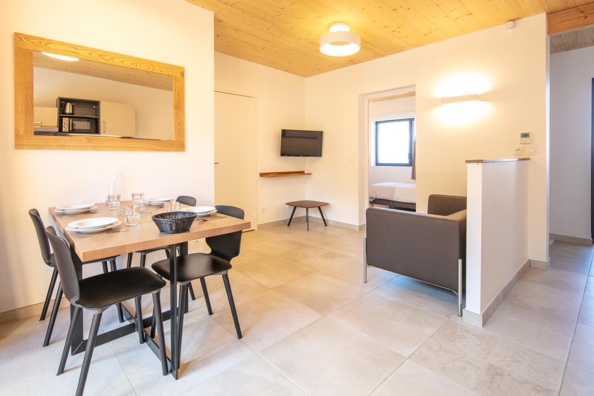 Vvf Les 7 Laux Massif De Belledonne Hotell Prapoutel Exteriör bild