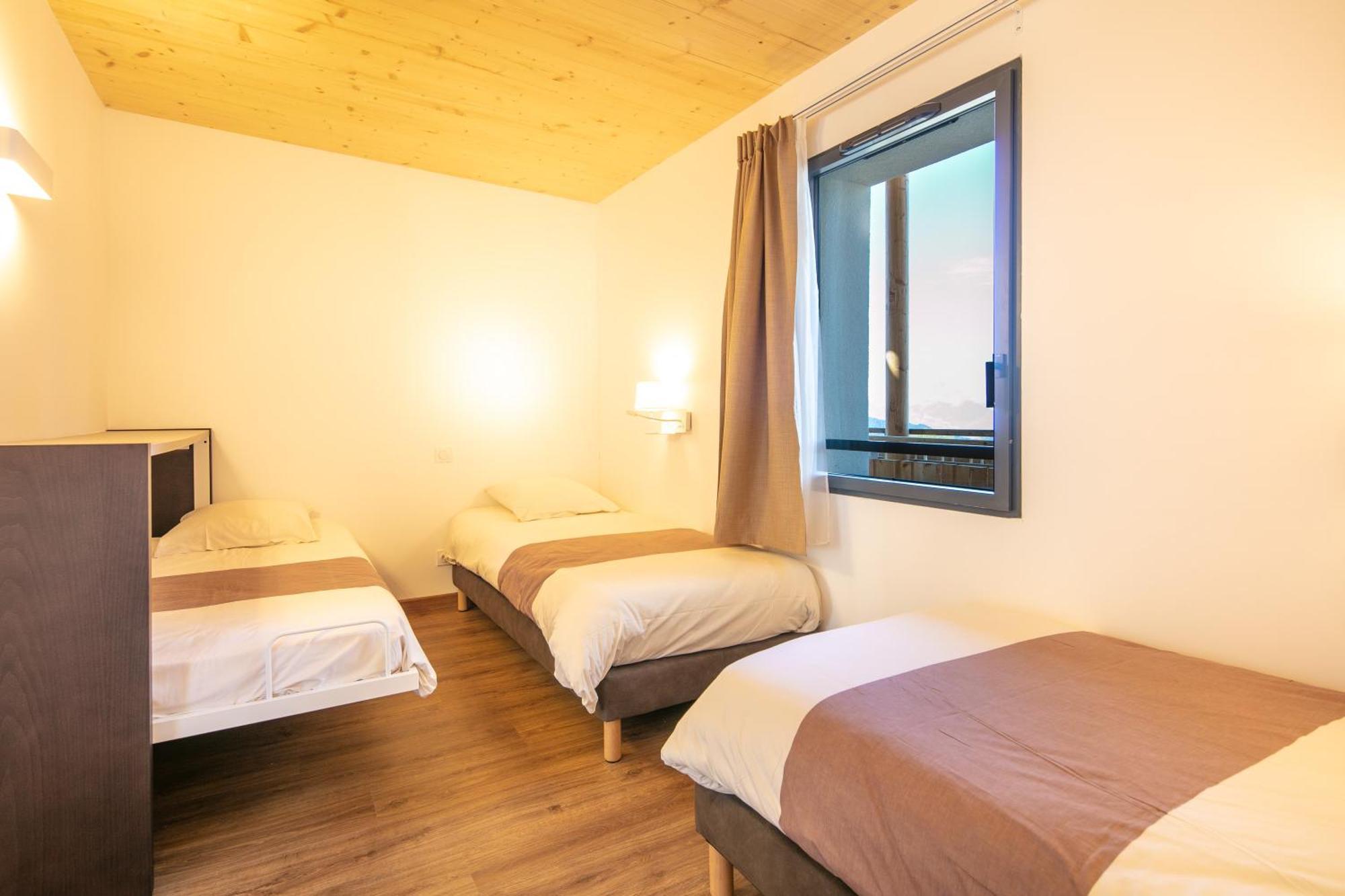 Vvf Les 7 Laux Massif De Belledonne Hotell Prapoutel Exteriör bild