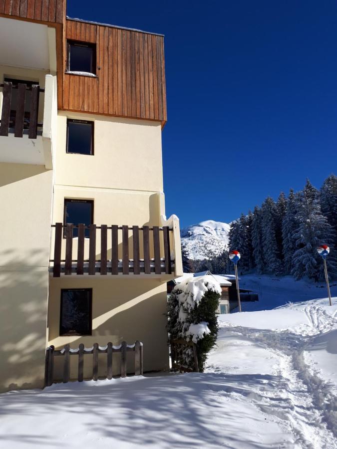 Vvf Les 7 Laux Massif De Belledonne Hotell Prapoutel Exteriör bild